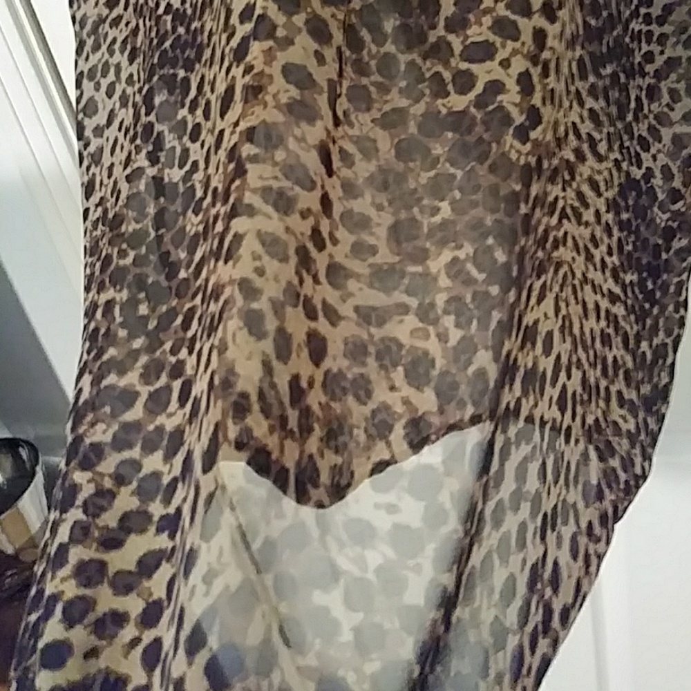 Top - Picture 3 of 4